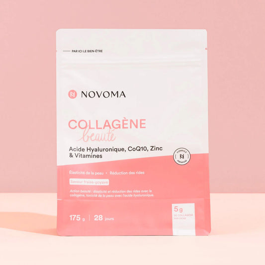 Sachet de Collagène beauté Novoma sur fond rose