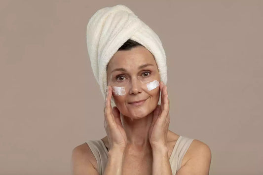 Meilleur anti-ride : Comment prévenir et atténuer les signes de l’âge efficacement ?