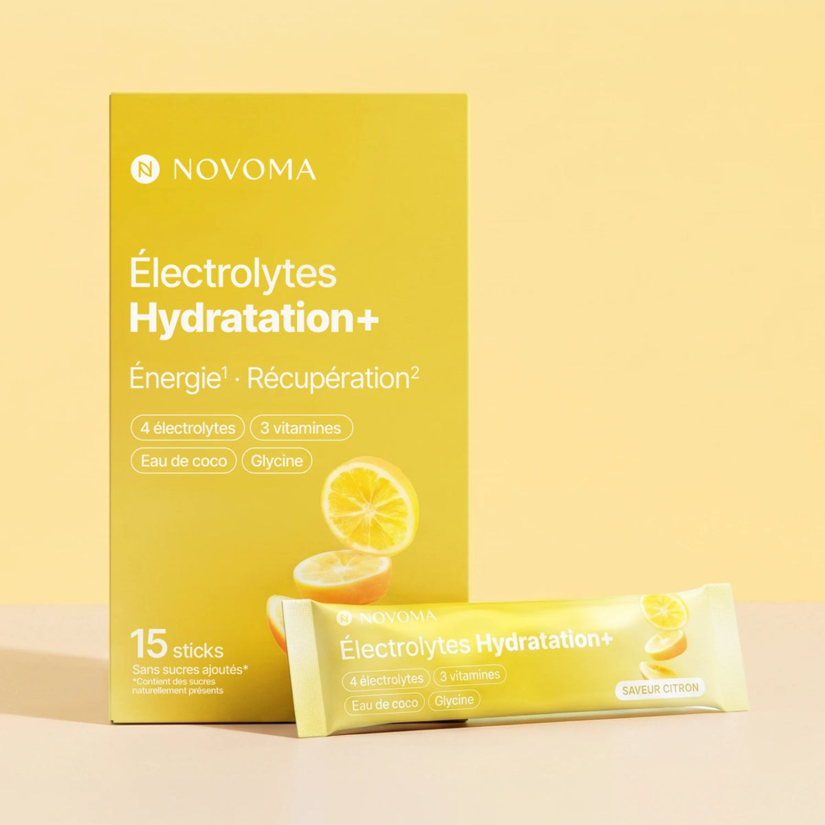Électrolytes novoma saveur citron sur fond jaune
