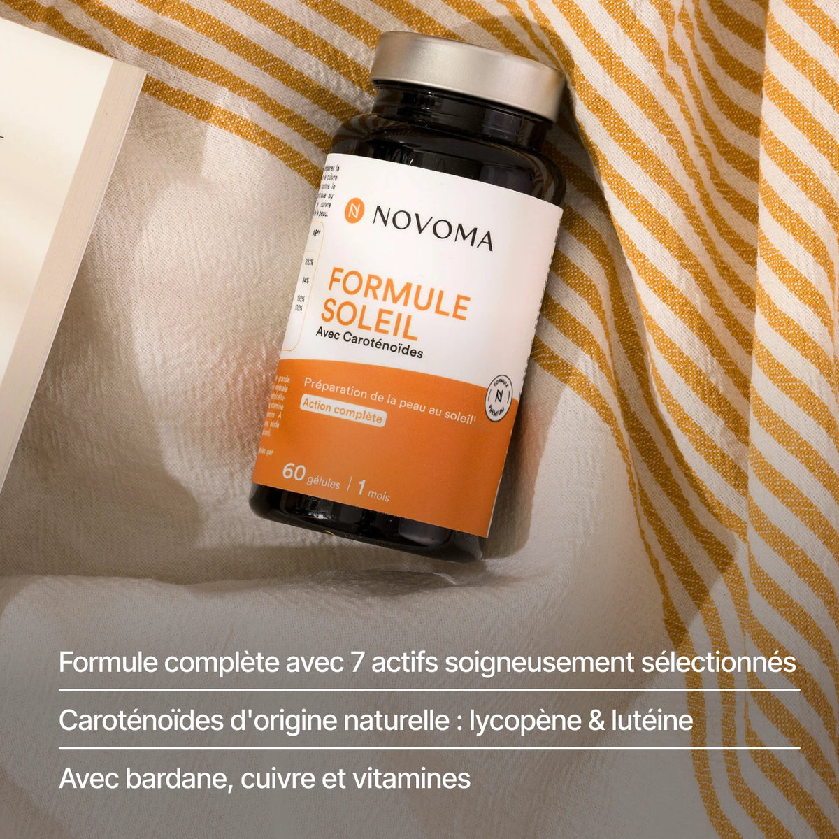 Formule Soleil sur une serviette de plage : 7 actifs dont lycopène, lutéine, bardane et cuivre