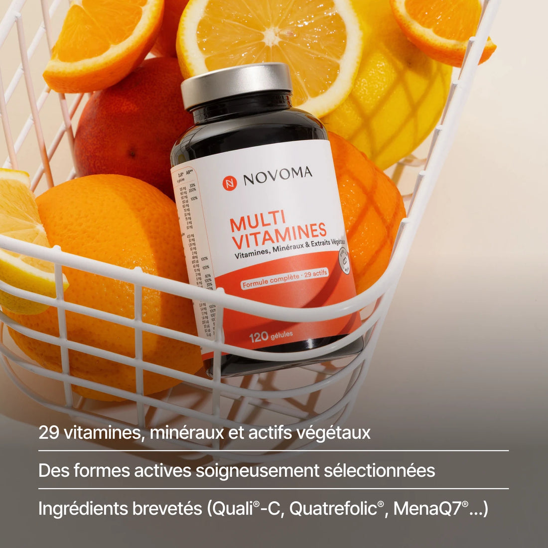Multivitamines dans un panier d'agrumes : 29 actifs sous formes actives, ingrédients brevetés