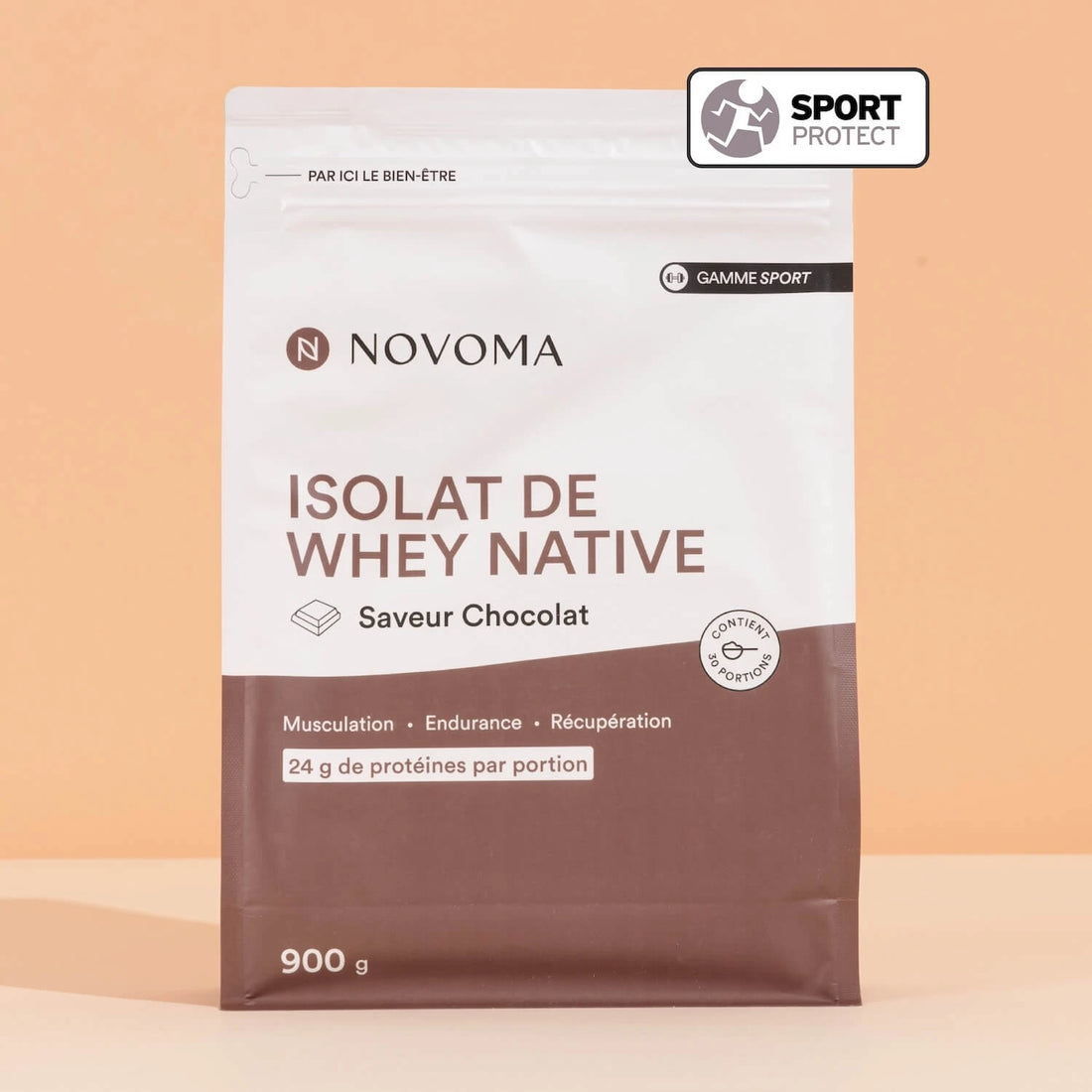 Sachet de whey isolate native Novoma saveur chocolat, protéine en poudre pour la musculation, l’endurance et la récupération, 900 g.